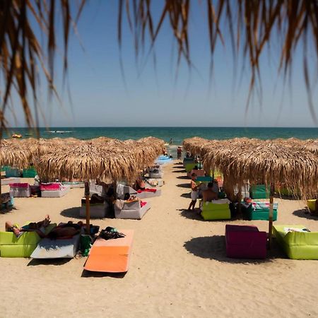 Mamaia Nord Apartment นาโวดาริ ภายนอก รูปภาพ